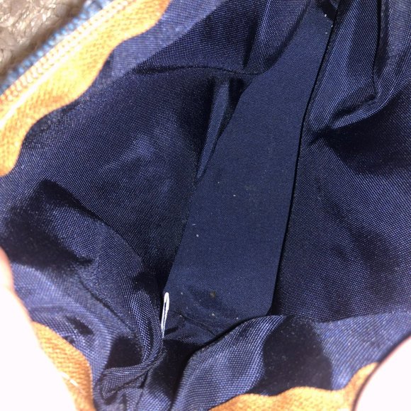 Accessories Unlimited Aztec Pattern Needlpoint Crossbody Purse Double Zip - Picture 6 of 11